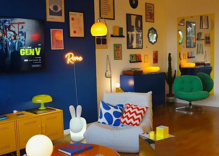 Eclectic Design Apartment, Colosseo - Termini Daire