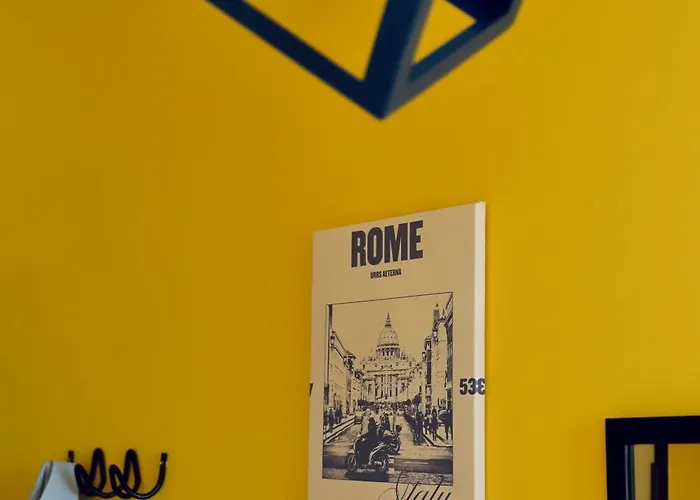 Eclectic Design Apartment, Colosseo - Termini Daire